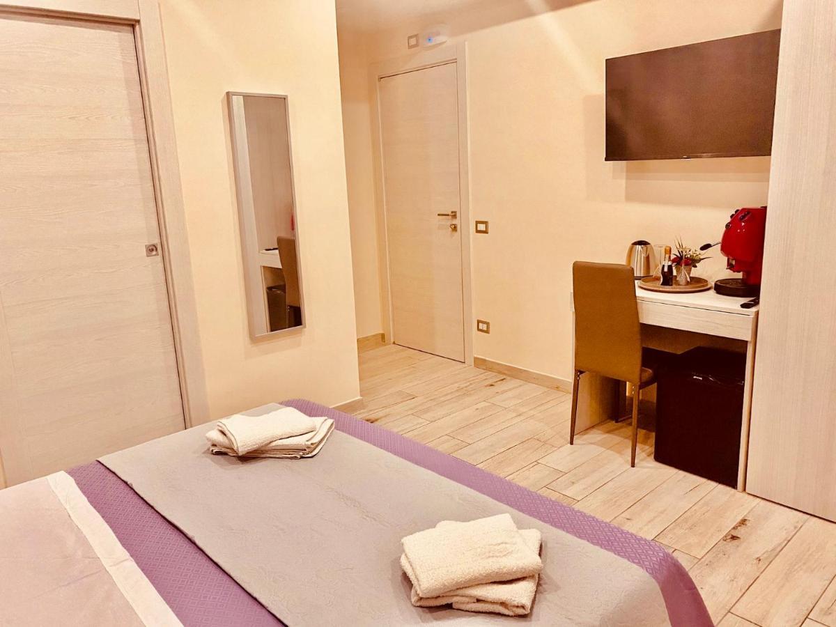 Yourhome - La Meta Perfetta Rooms&Spa Dış mekan fotoğraf